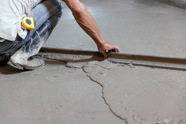 Best Custom Concrete Contractor  in Waverly, MN